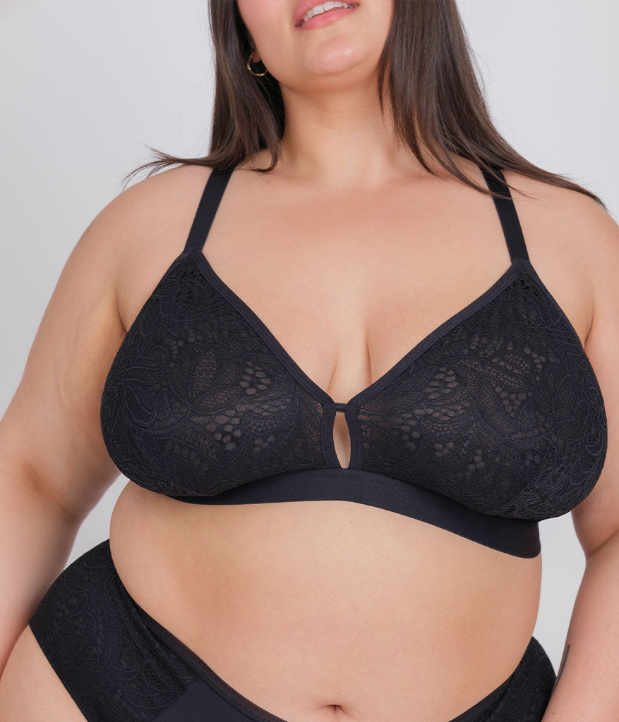 The Palm Lace Busty Bralette: Jet Black