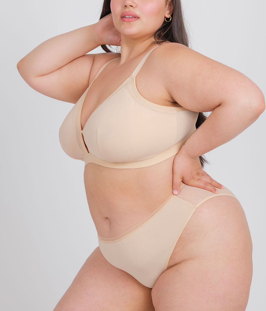 The Busty Bralette: Toasted Almond